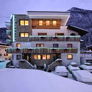Almrausch Appartement Ischgl